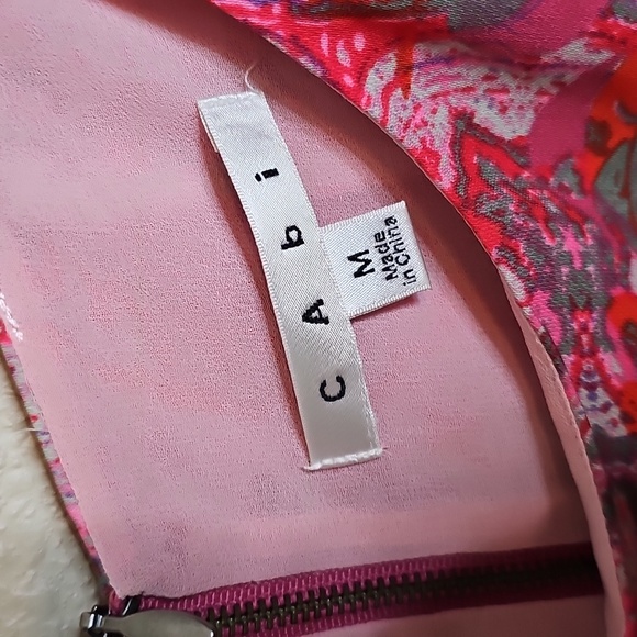 CAbi Jubilee Pink‎ and Red Paisley Tank Top With Back Zip Medium - Picture 5 of 8